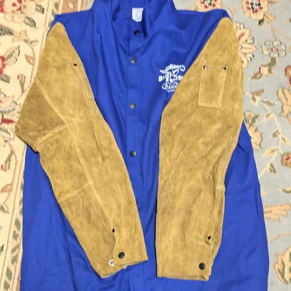 Black Stallion Welding Jacket - Picture 4 of 12